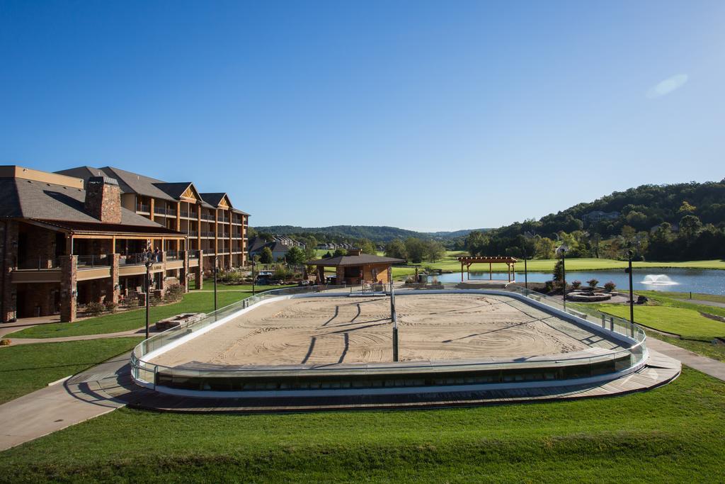 The Lodge At Old Kinderhook Camdenton Extérieur photo