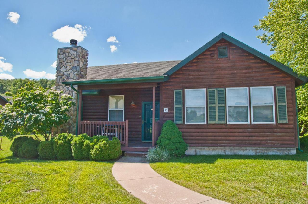 The Lodge At Old Kinderhook Camdenton Extérieur photo