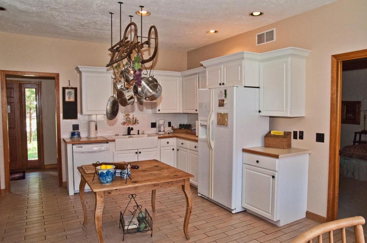 The Lodge At Old Kinderhook Camdenton Extérieur photo